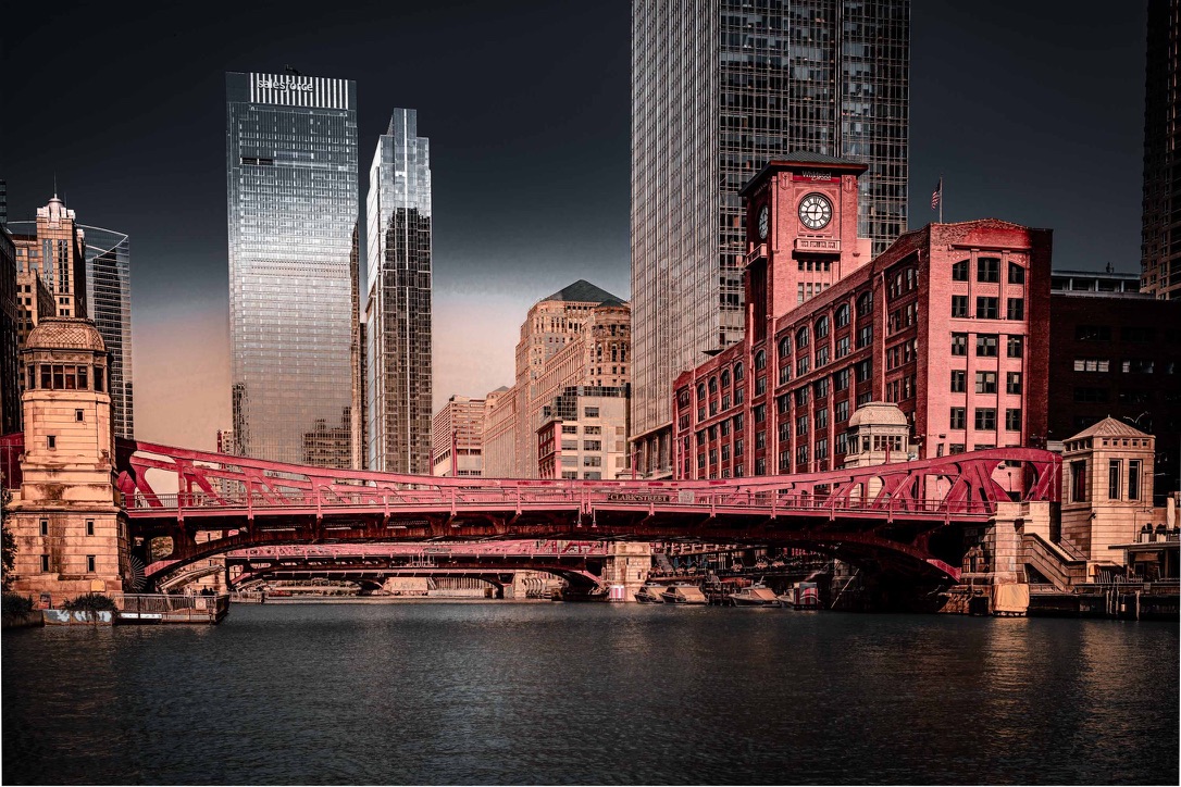 Clark Street Bridge and the Reid Murdoch clock tower over the Chicago River